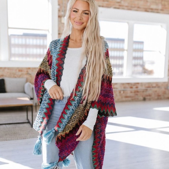 New Bohemian Knit Tasseled Poncho Cardigan Sweater Hippie Top Vintage NWT - Picture 6 of 8